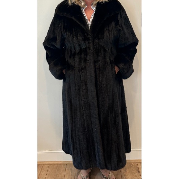 Lowenthal Black Glamour Mink Fur Coat Full Length Womens Elegant Luxury - Picture 4 of 6